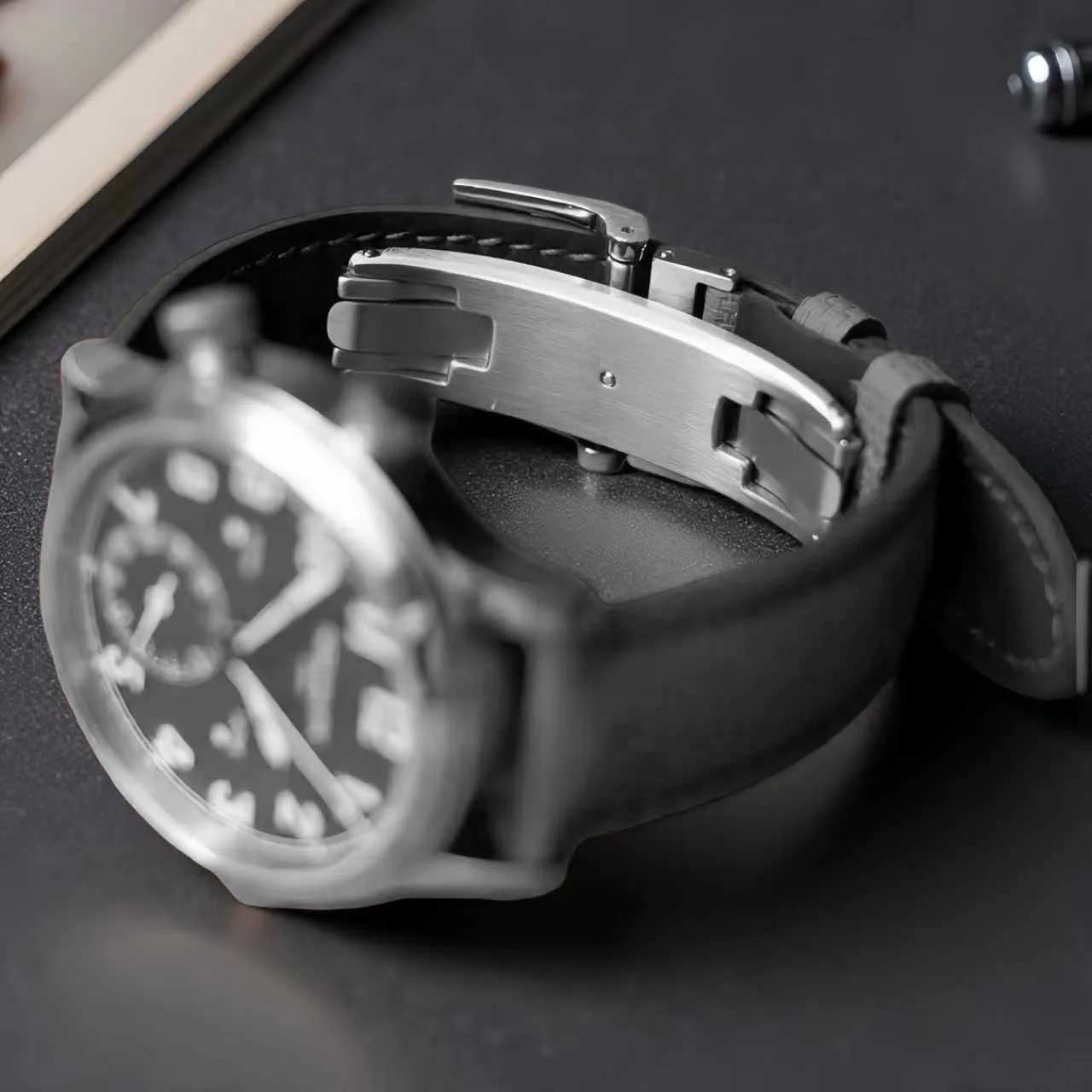 Correa de Reloj con Cierre Des - Quiet Luxury Watch reseña y precio